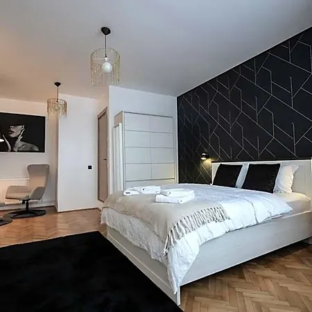 Casa Basarab Otel Braşov