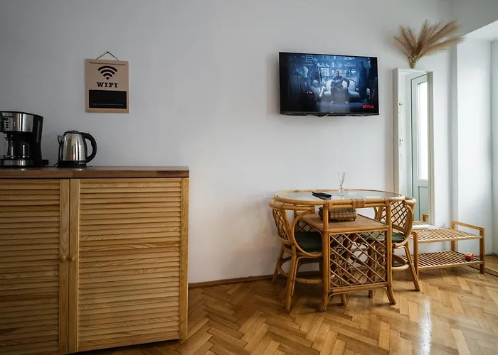 Hotel Casa Basarab *