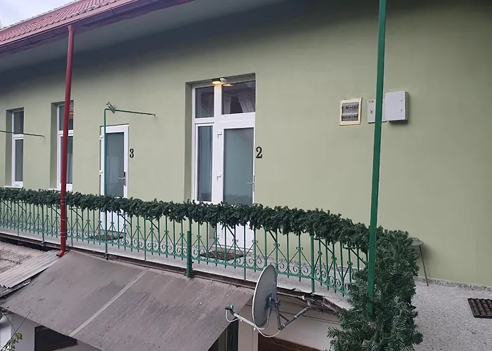 Casa Basarab Hotel *